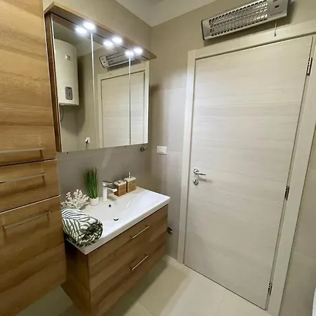 Appartamento Pervan Homes - *